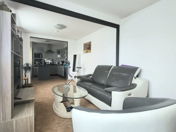 Maison lumineuse à Osny avec jardin sans vis-à-vis et potentiel de parking