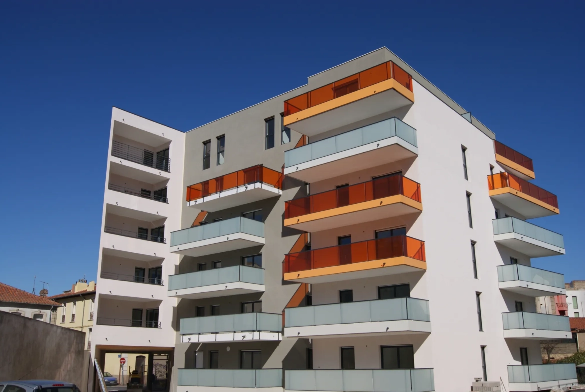 Appartement T3 avec terrasse et stationnement à Perpignan, idéalement situé 