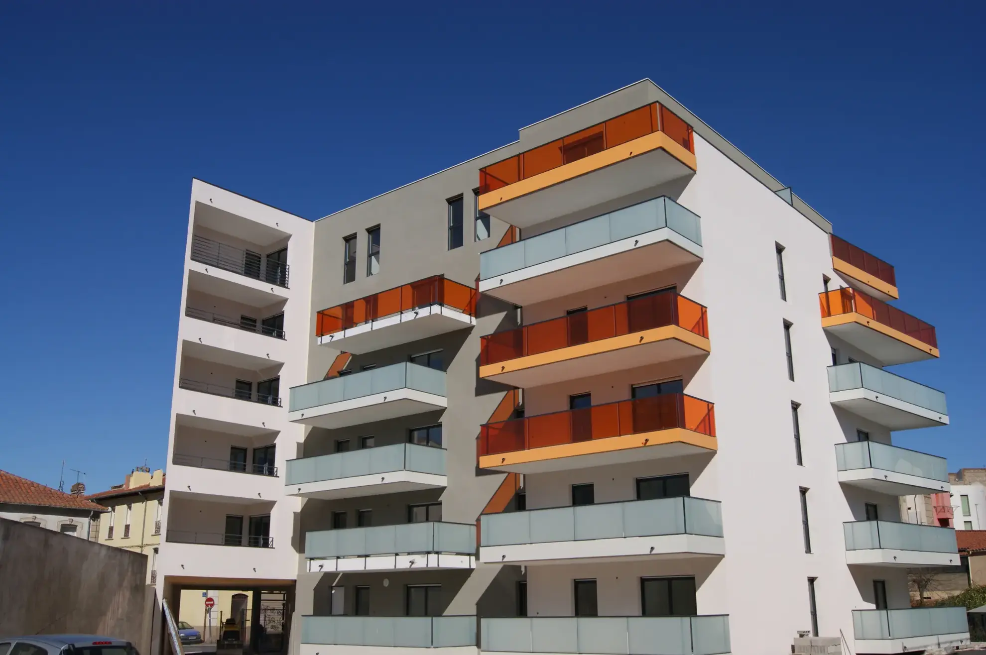 Appartement T3 avec terrasse et stationnement à Perpignan, idéalement situé 