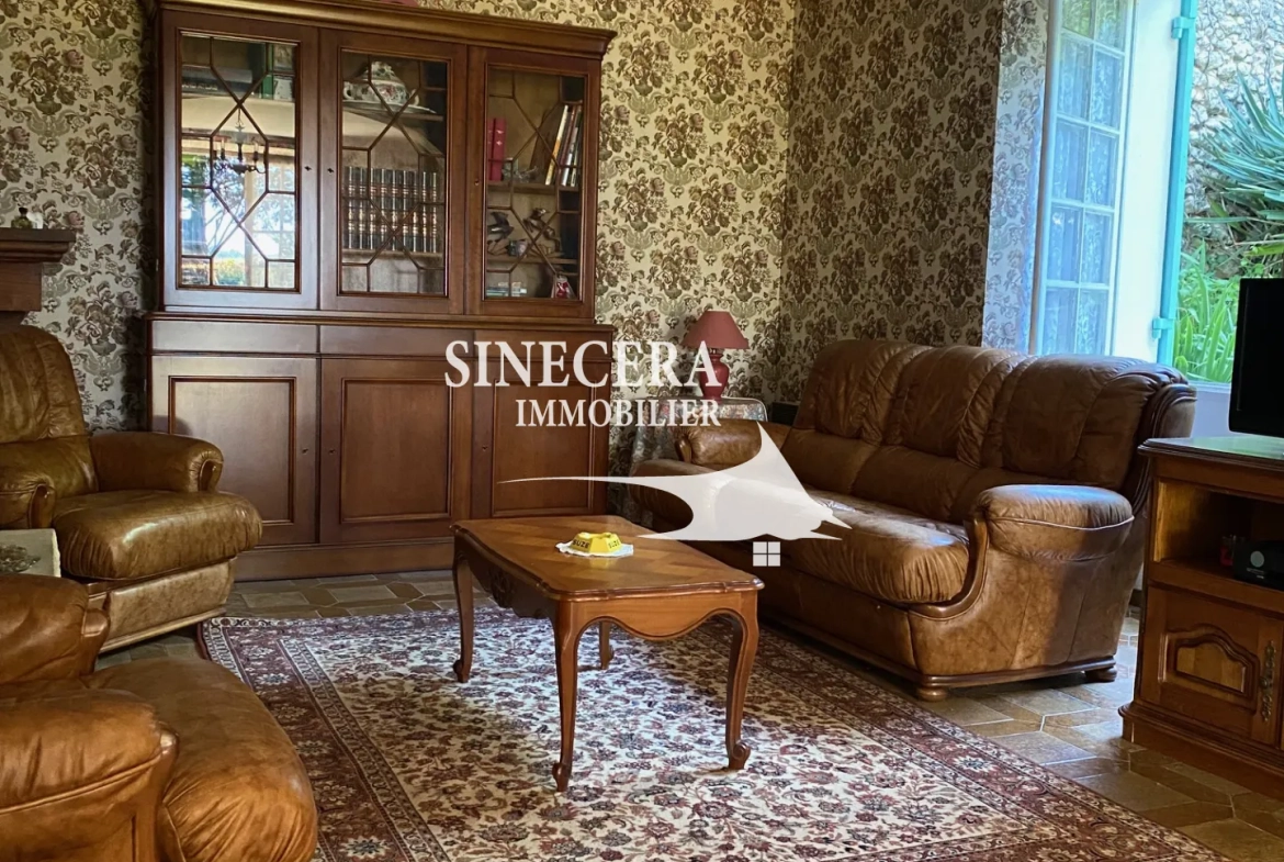 Belle maison en pierre avec grand terrain à Riberac (24600) 