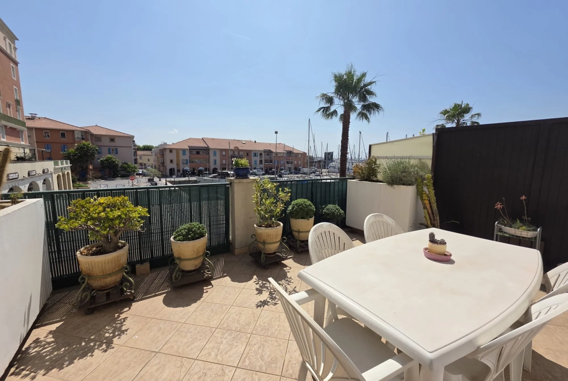 Pavillon avec vue sur mer à Port-de-Bouc de 72,77 m² 