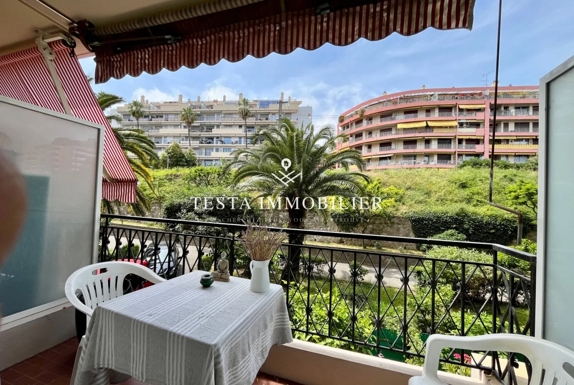 Appartements 2 pièces à Menton Centre - Balcon et proximité plages 