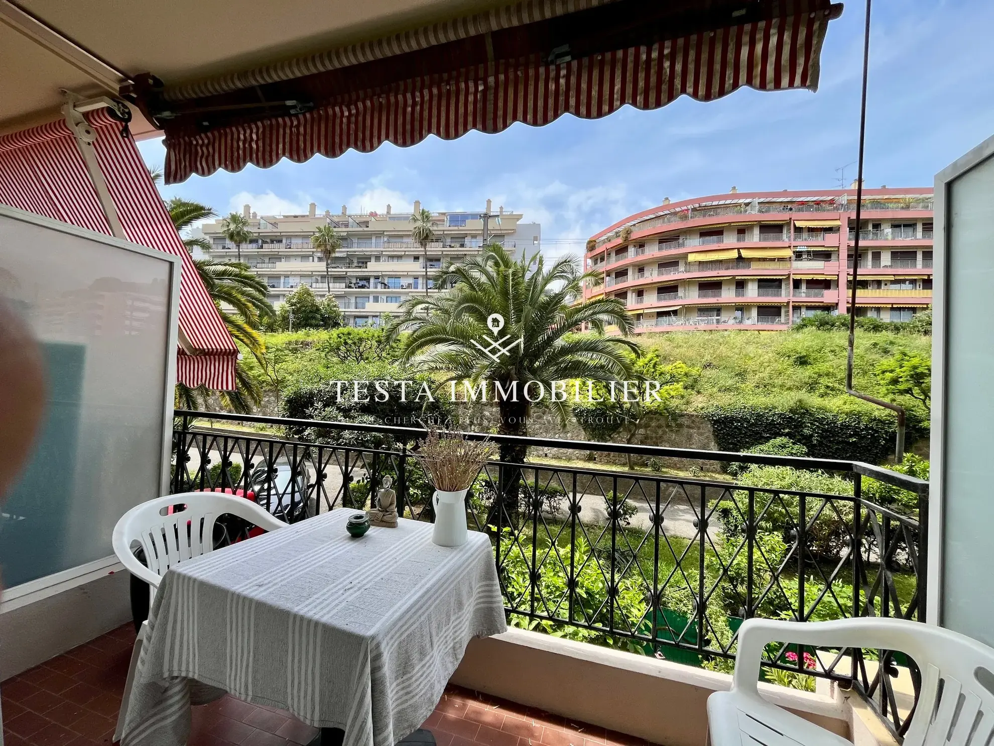 Appartements 2 pièces à Menton Centre - Balcon et proximité plages 