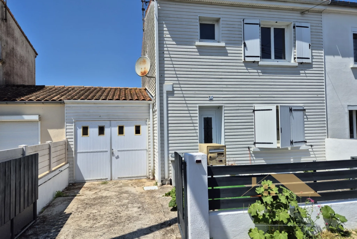 Maison T4 avec jardin et vue mer à Fouras proche de la plage Nord 