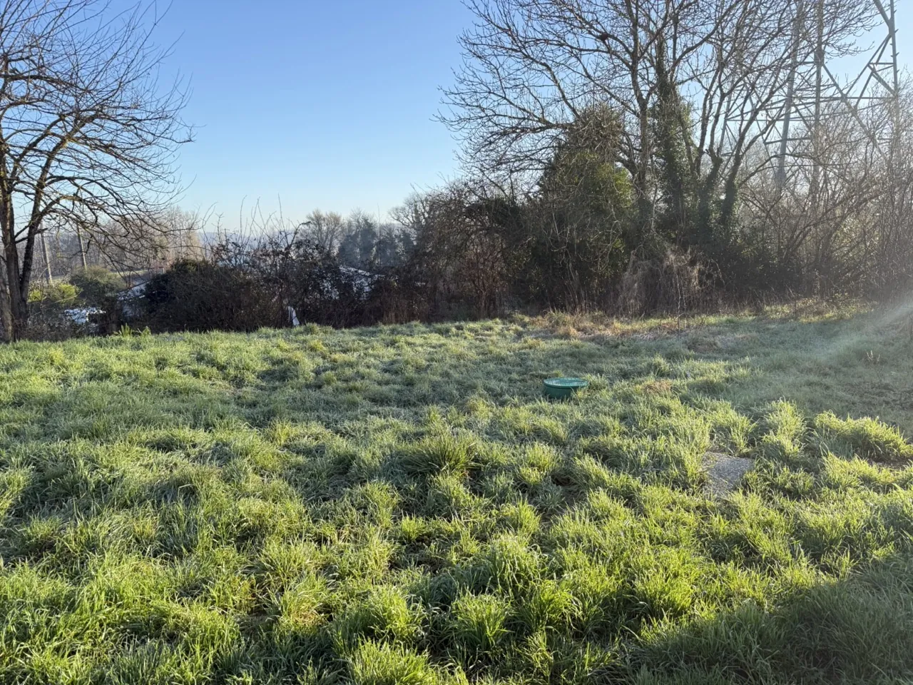 Maison récente de 83 m² à Salignac avec grand terrain dans un secteur calme 
