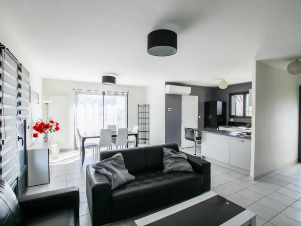 Maison récente de 83 m² à Salignac avec grand terrain dans un secteur calme