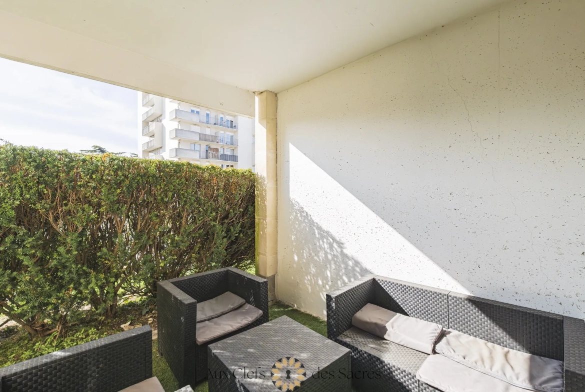 Appartement à vendre à Reims - 4 chambres, terrasse et parking dans le quartier Saint Remi 
