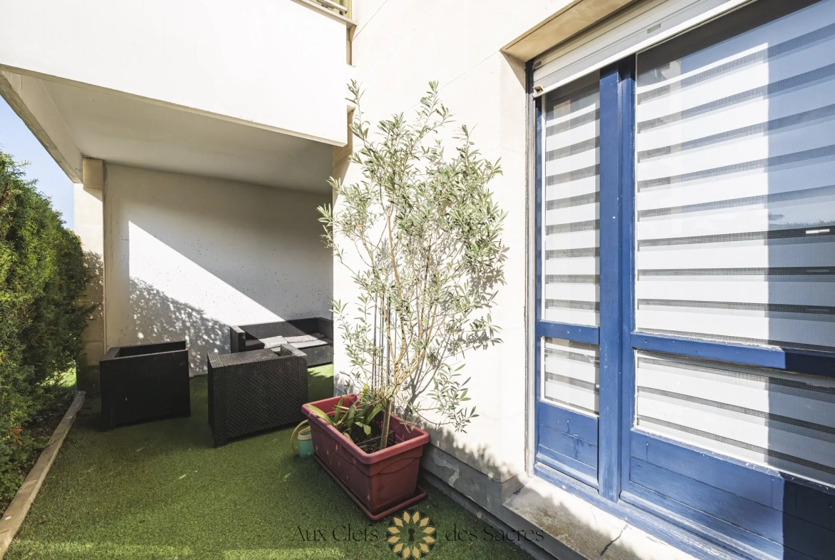 Appartement à vendre à Reims - 4 chambres, terrasse et parking dans le quartier Saint Remi 