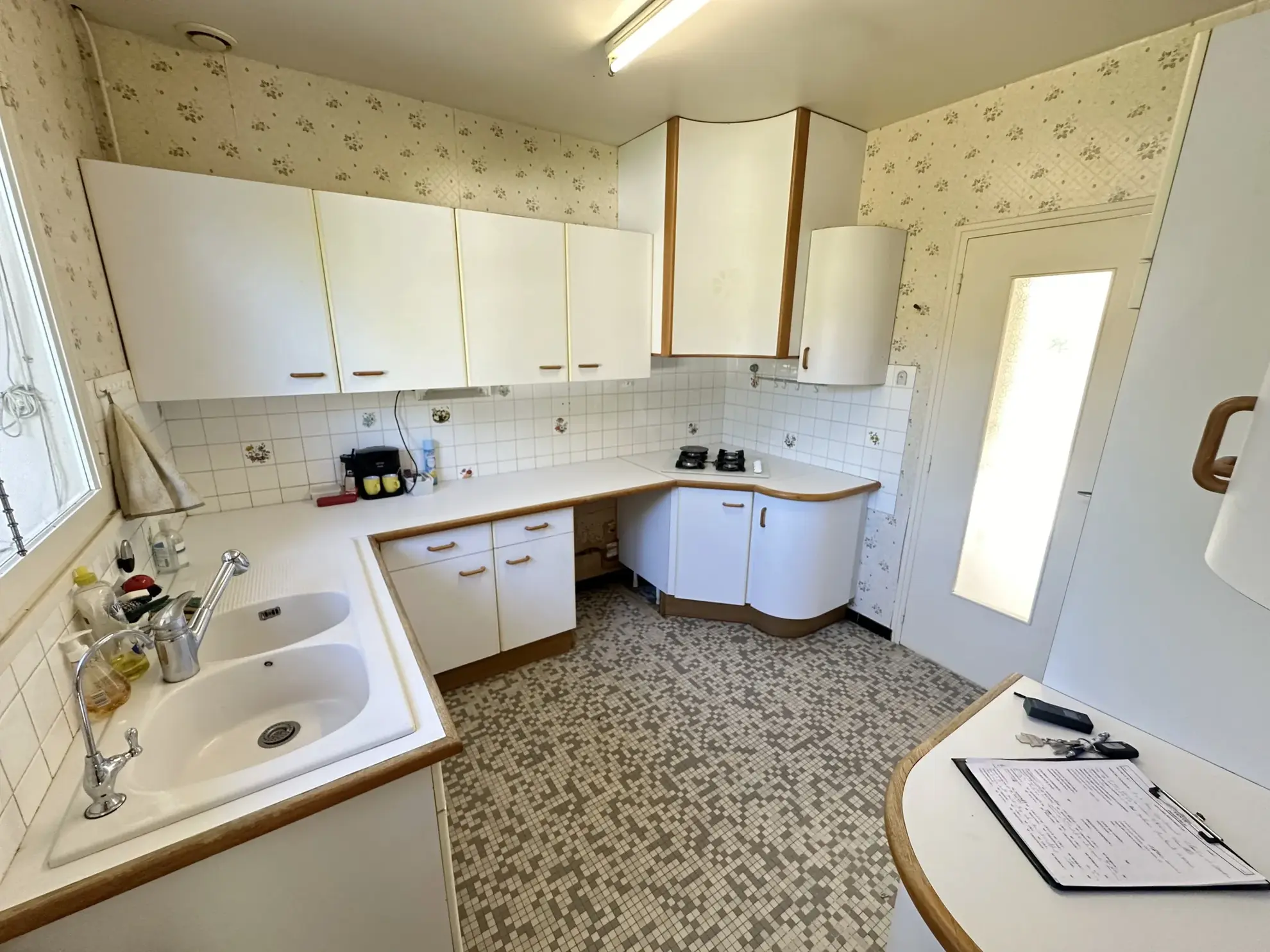 Maison de plain-pied à Sainte-Bazeille avec jardin et garage 