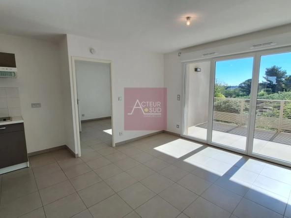 Appartement 2 pièces à Montpellier Ouest avec terrasse et parking