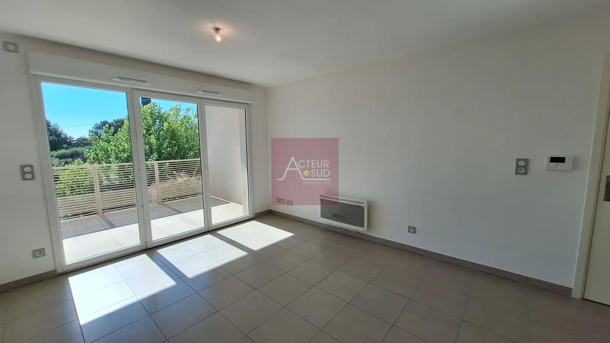 Appartement 2 pièces à Montpellier Ouest avec terrasse et parking 