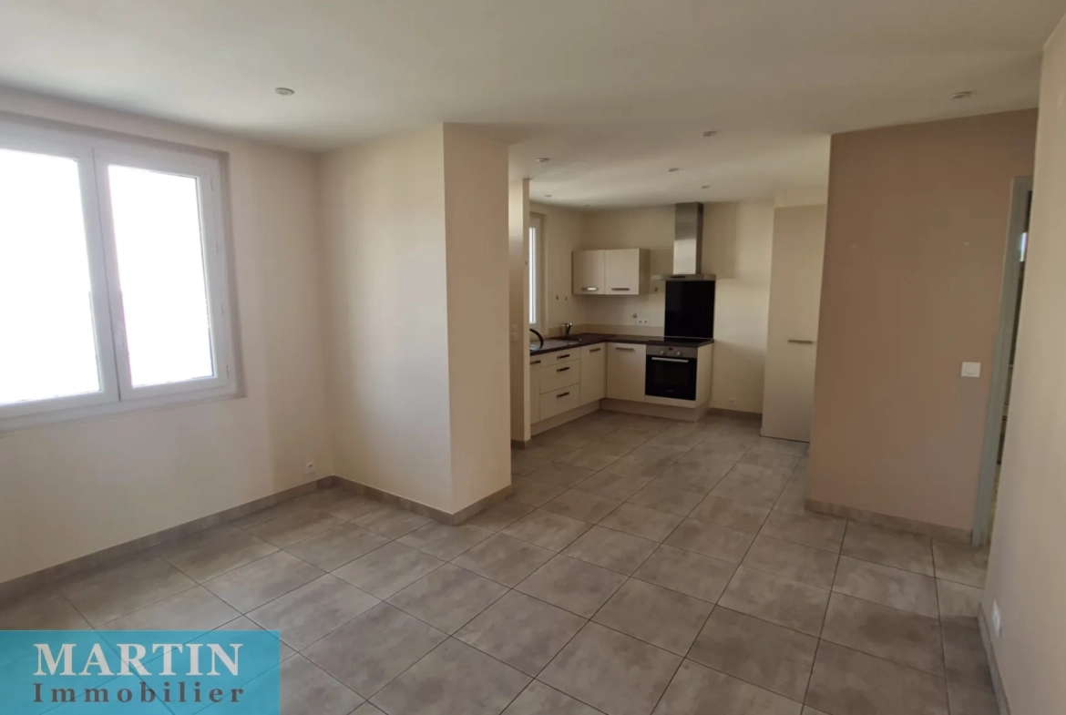 Appartement F3 avec terrasse à Saint-Jean-Pla-de-Corts - 50,85 m² 