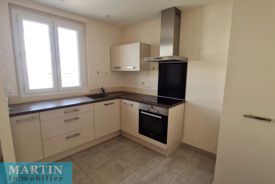 Appartement F3 avec terrasse à Saint-Jean-Pla-de-Corts - 50,85 m² 