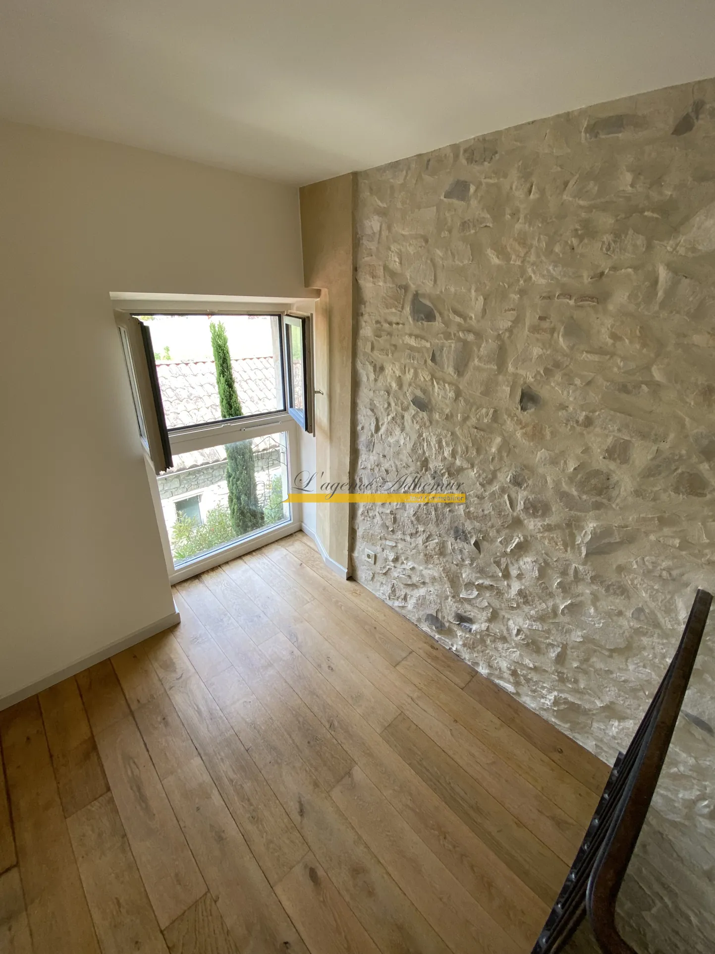Appartement T4 à vendre avec jardin dans une minoterie rénovée à Montboucher-sur-Jabron 
