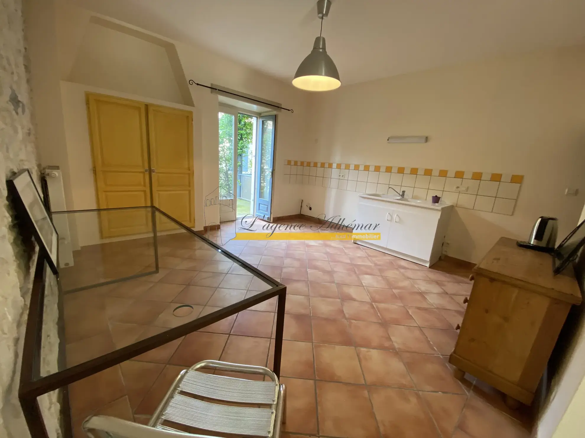 Appartement T4 à vendre avec jardin dans une minoterie rénovée à Montboucher-sur-Jabron 