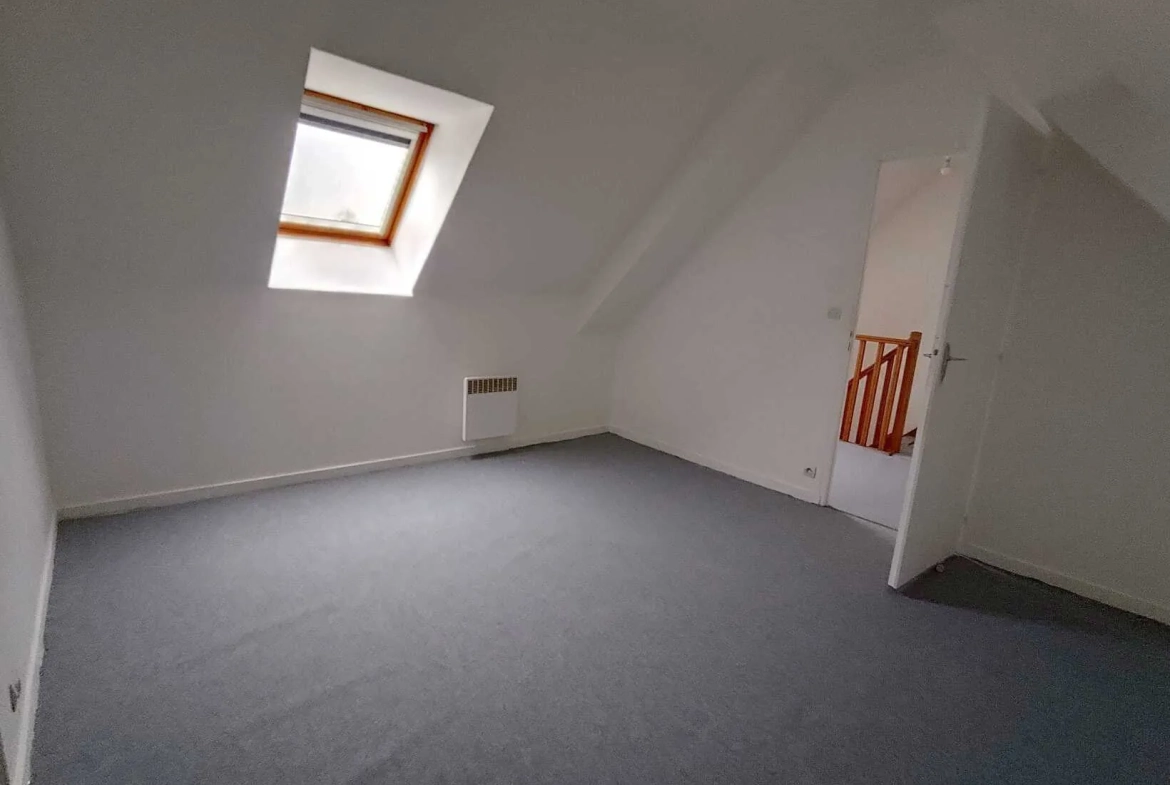 Maison lumineuse de 87 m² avec garage et terrain à 25 min d'Alençon 