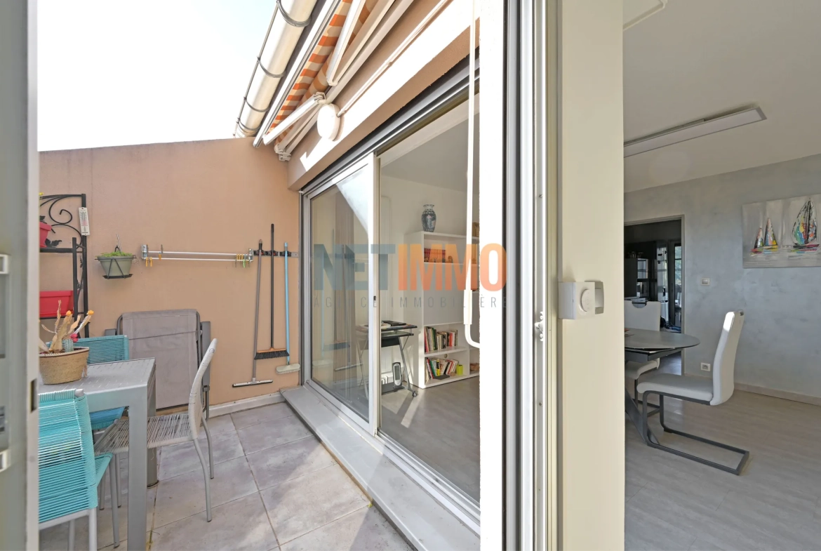 Appartement T3 avec terrasse et parking à Nîmes, résidence sécurisée, 77 m² 