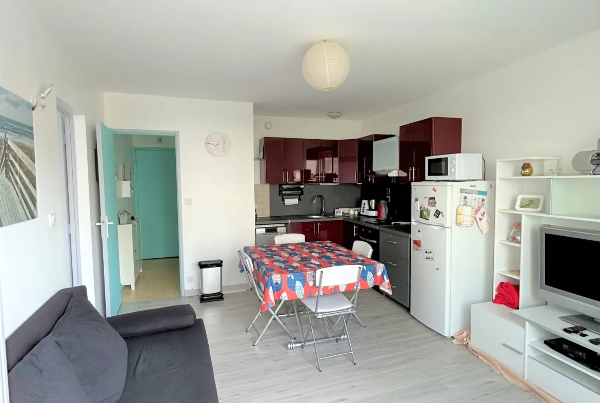 Appartement à vendre à St Hilaire de Riez près de la plage avec parking et balcon 