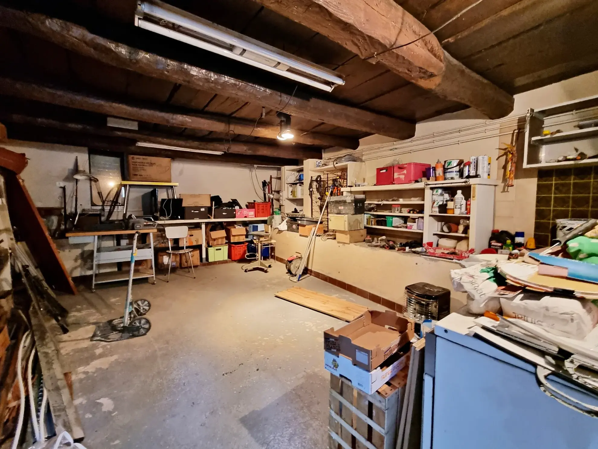 Maison de village à Belvédère de 82 m² avec studio, vue dégagée et terrain 