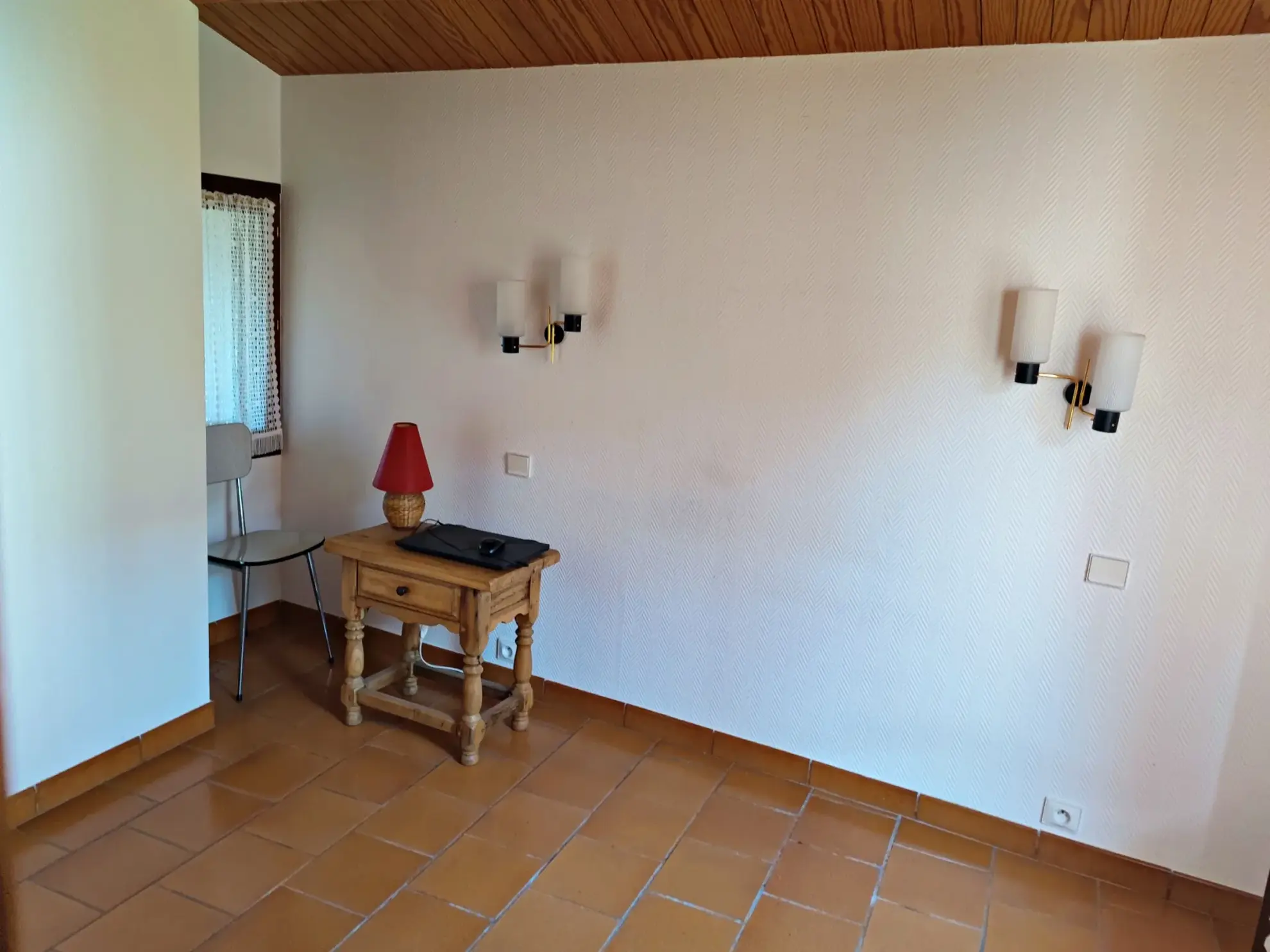Maison de village à Belvédère de 82 m² avec studio, vue dégagée et terrain 
