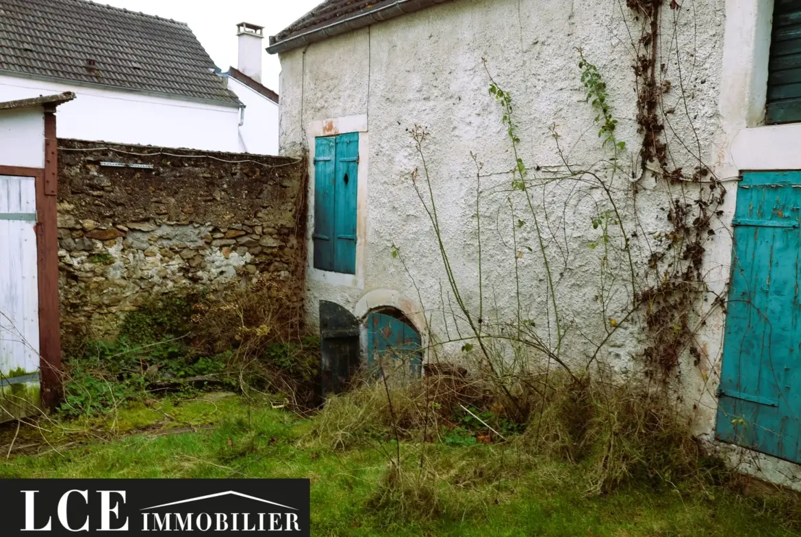 Maison 3 pièces à Saintry-sur-Seine avec fort potentiel de rénovation 