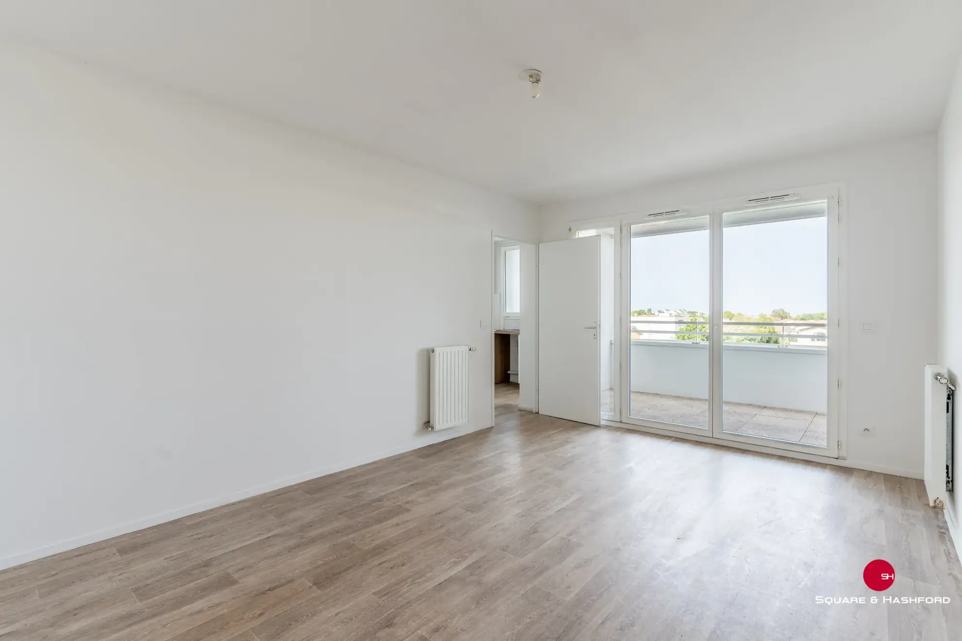 Appartement T3 avec terrasse et parking à Cenon Centre 