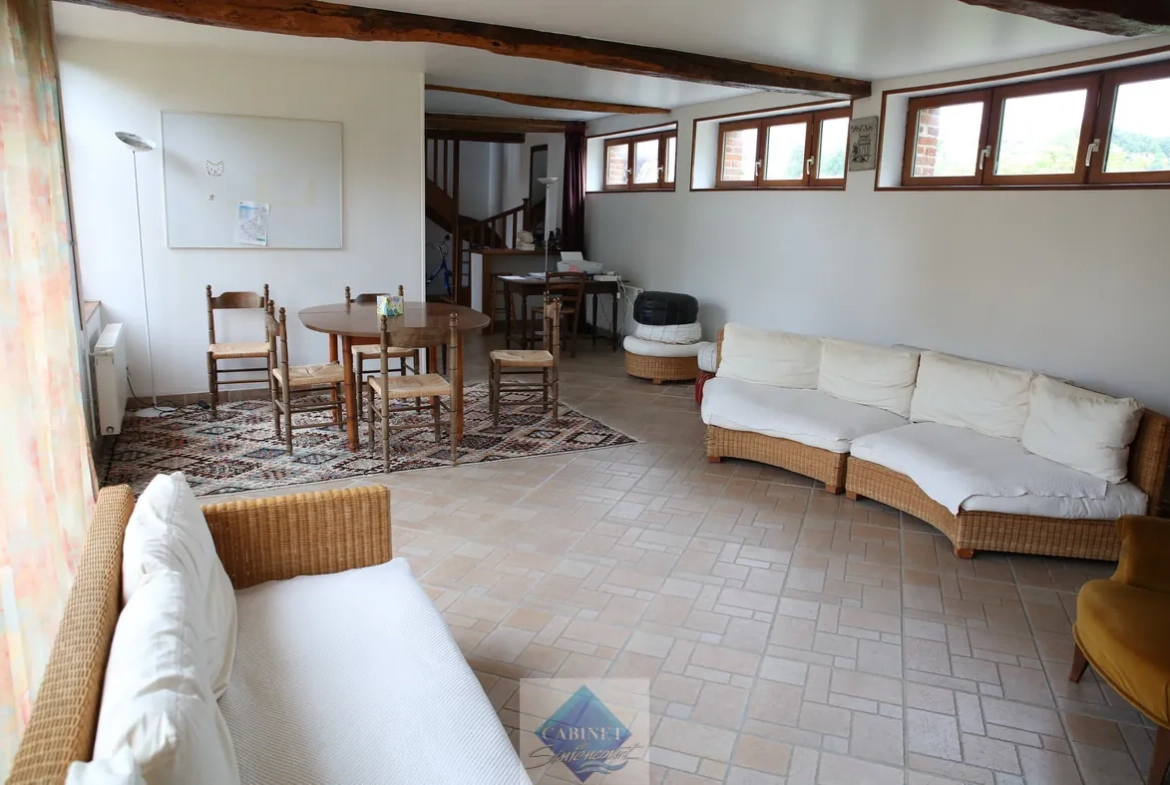 Belle maison en brique et silex à Guilmecourt près de la mer 
