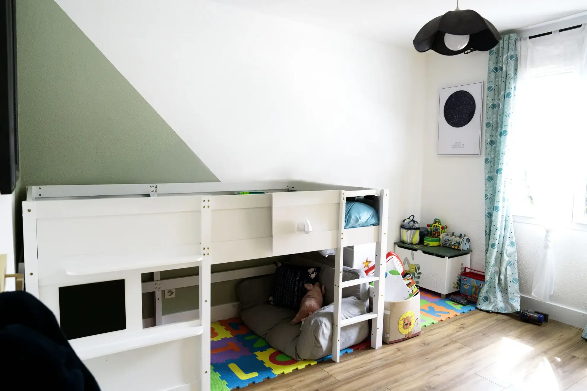 Maison de plain-pied avec piscine et jardin à Carcassonne – Excellent état 