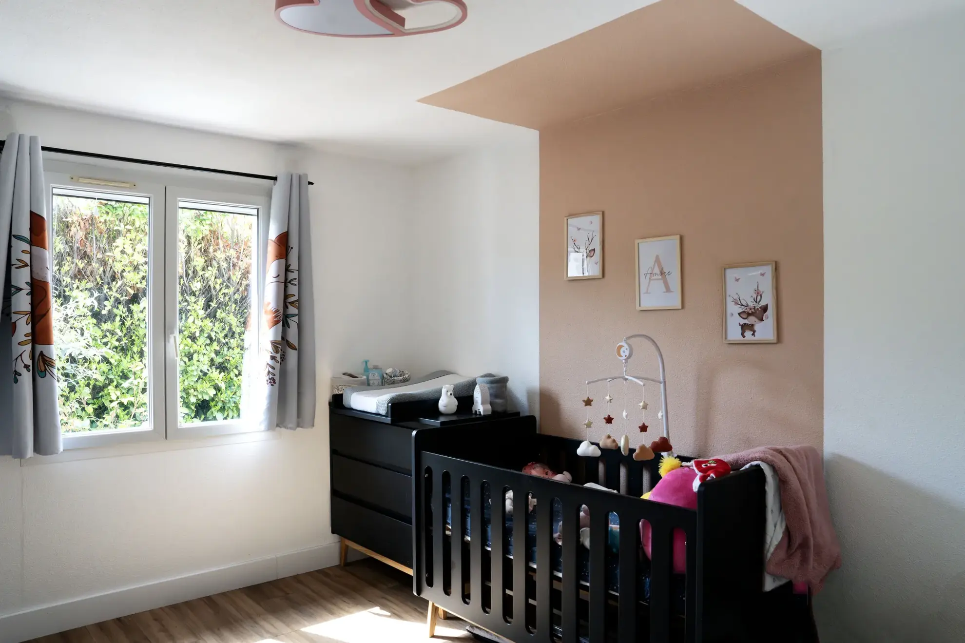 Maison de plain-pied avec piscine et jardin à Carcassonne – Excellent état 