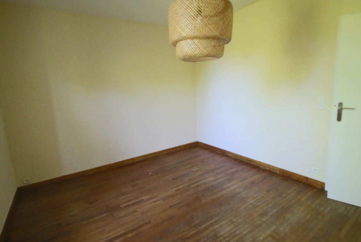 Charmante maison contemporaine à vendre près de Puy-l'Évêque 