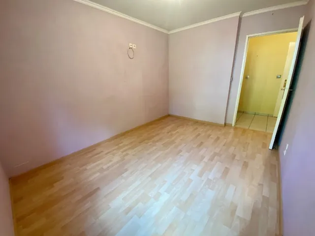 Appartement T3 avec terrasse et garages à Sain Bel - Résidence calme 