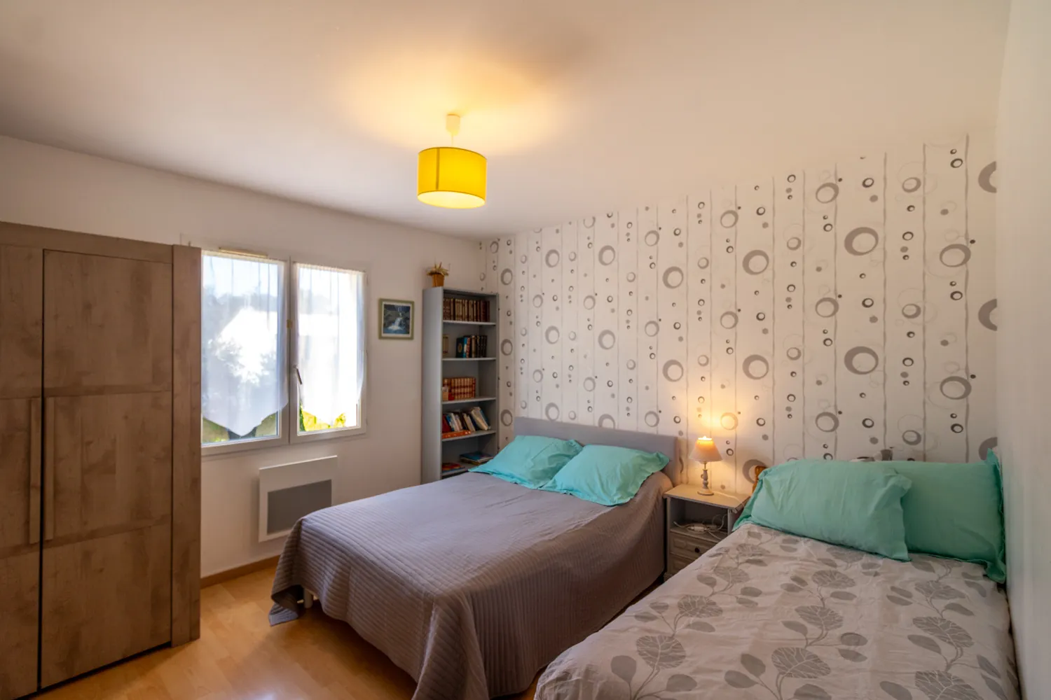 Maison de plain-pied à Chaniers avec jardin, 3 chambres, garage et terrasse 