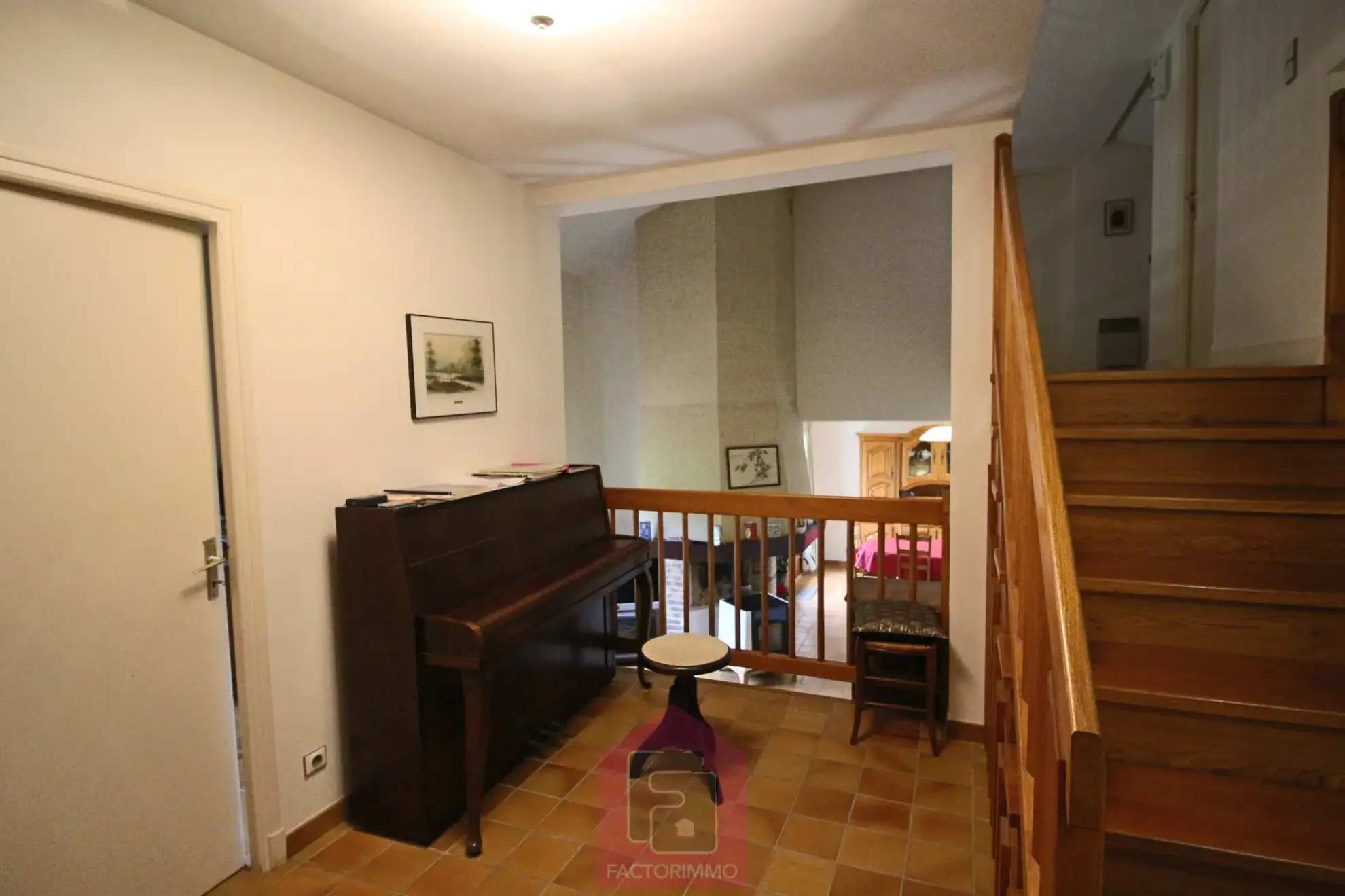 Belle maison d'architecte avec vue imprenable sur Puy l'évêque 