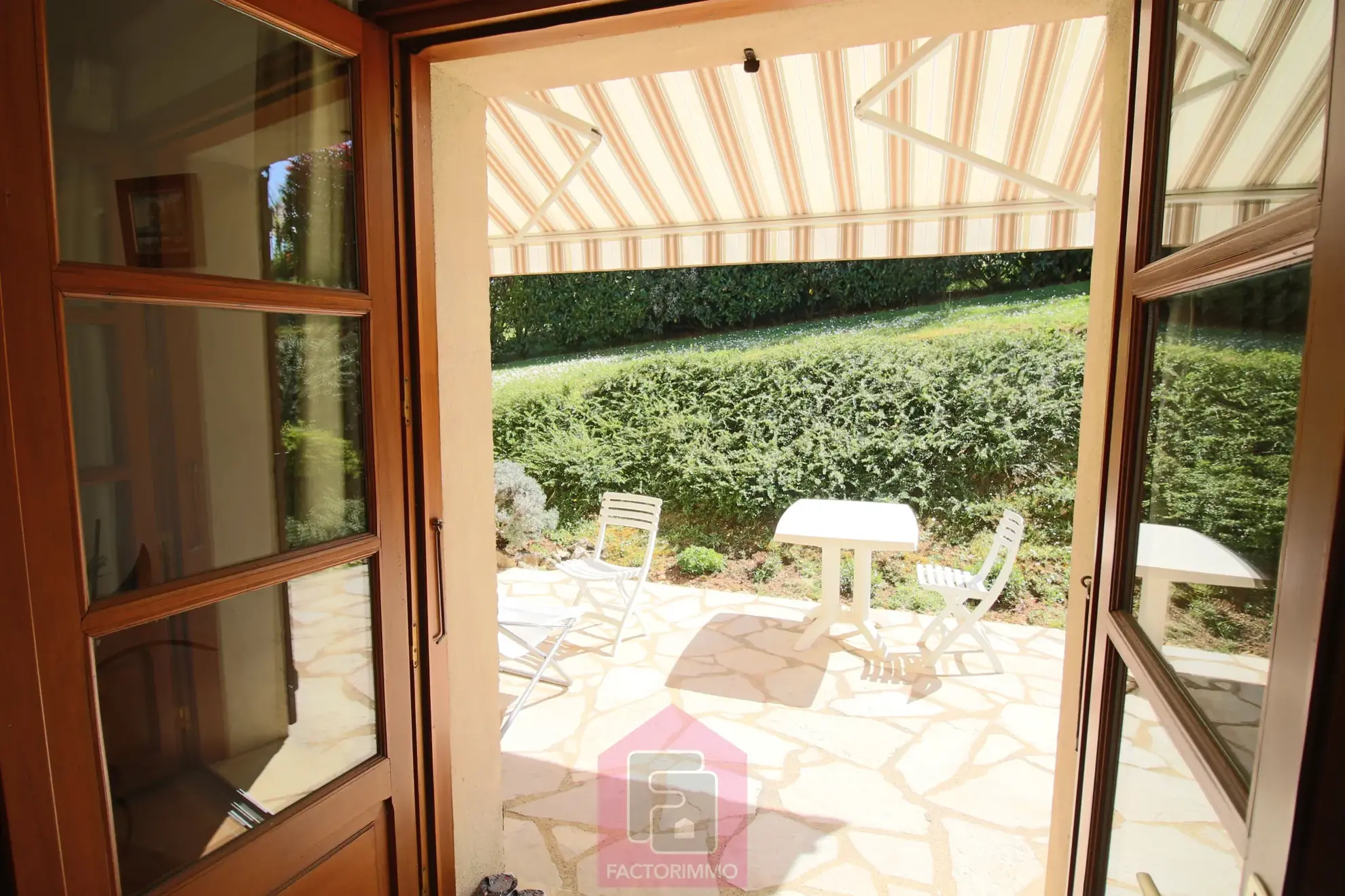 Belle maison d'architecte avec vue imprenable sur Puy l'évêque 