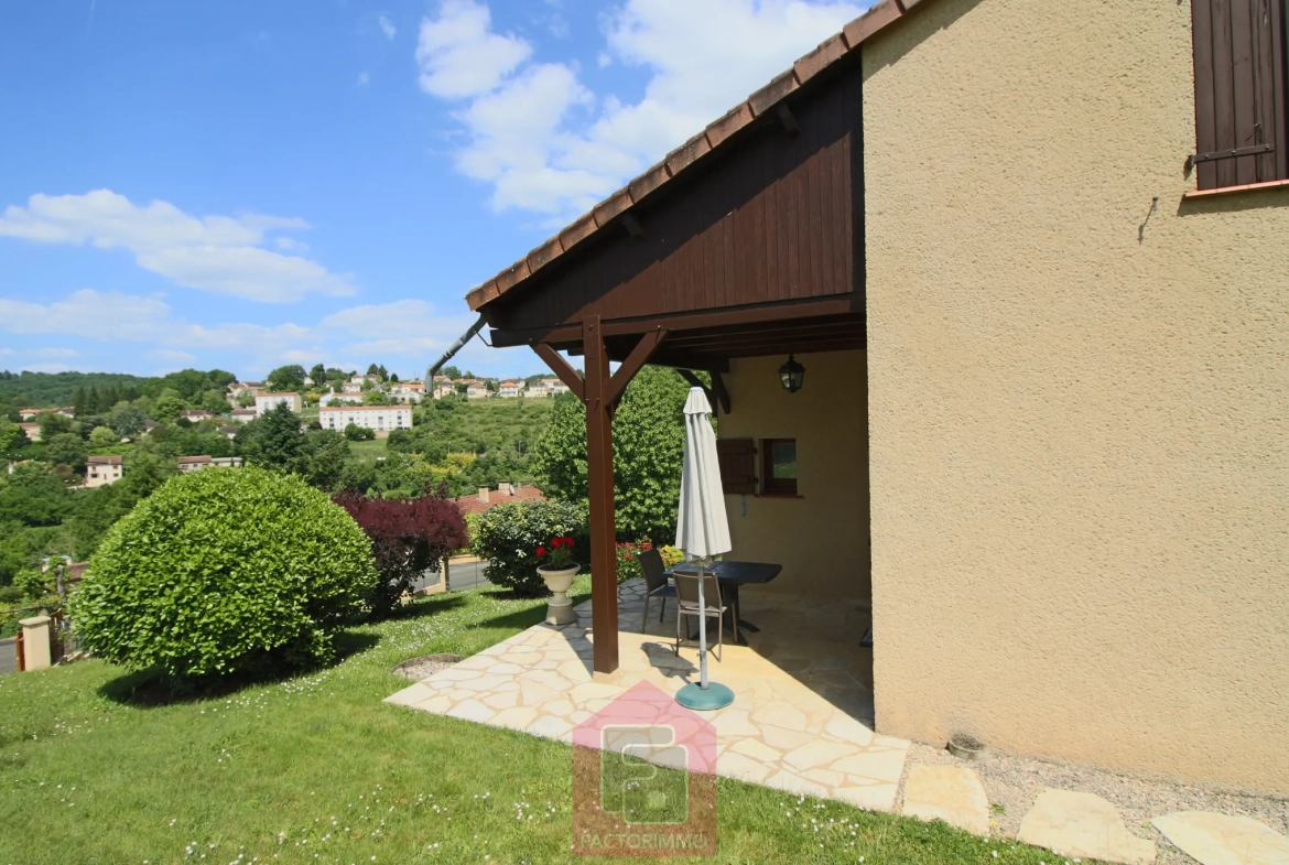 Belle maison d'architecte avec vue imprenable sur Puy l'évêque 