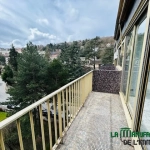 Appartement T3/T4 rénové avec balcon et cave à Saint-Étienne, secteur Carnot