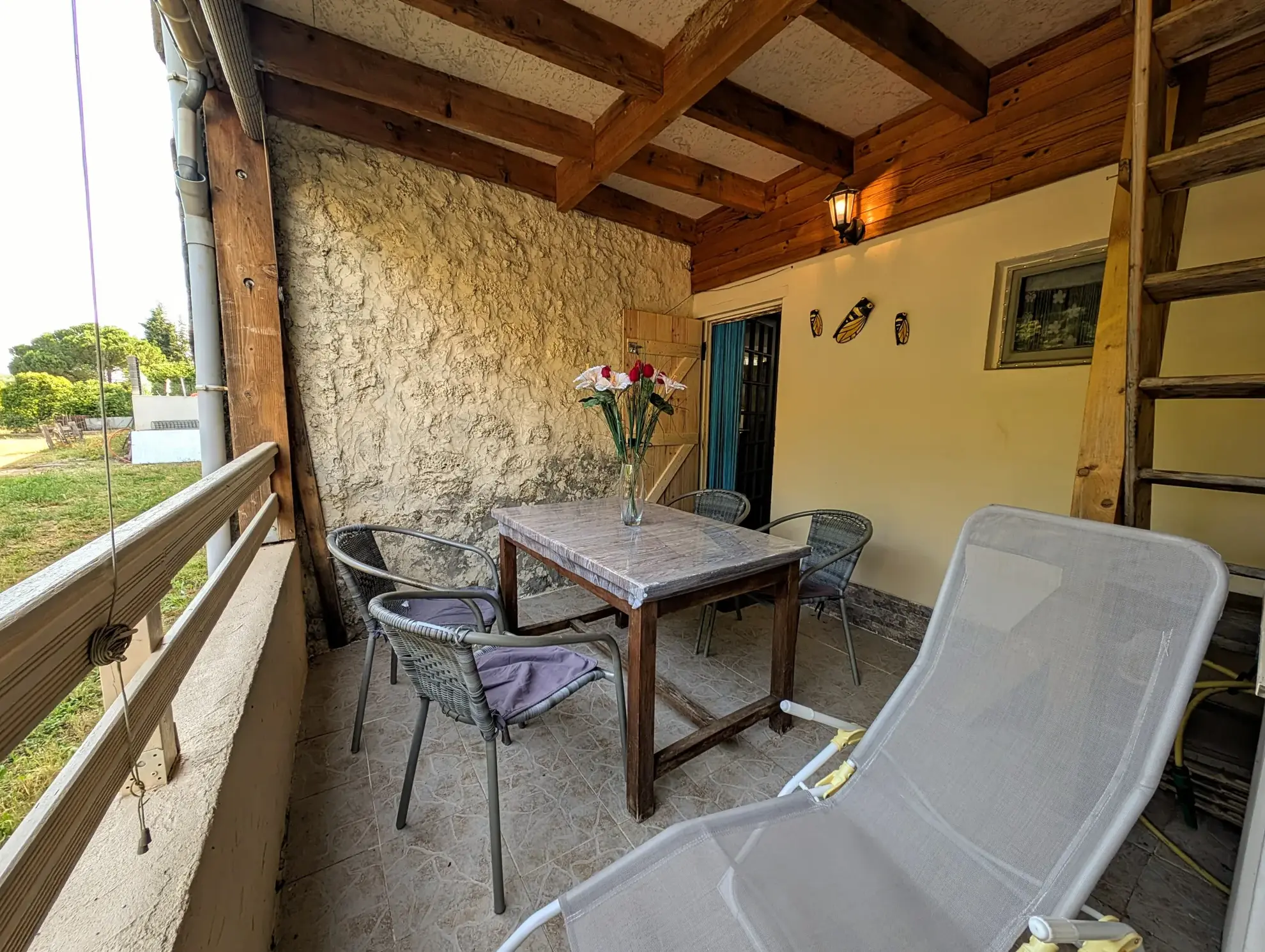 Charmante maison de village rénovée à Ornaisons, proche Narbonne 