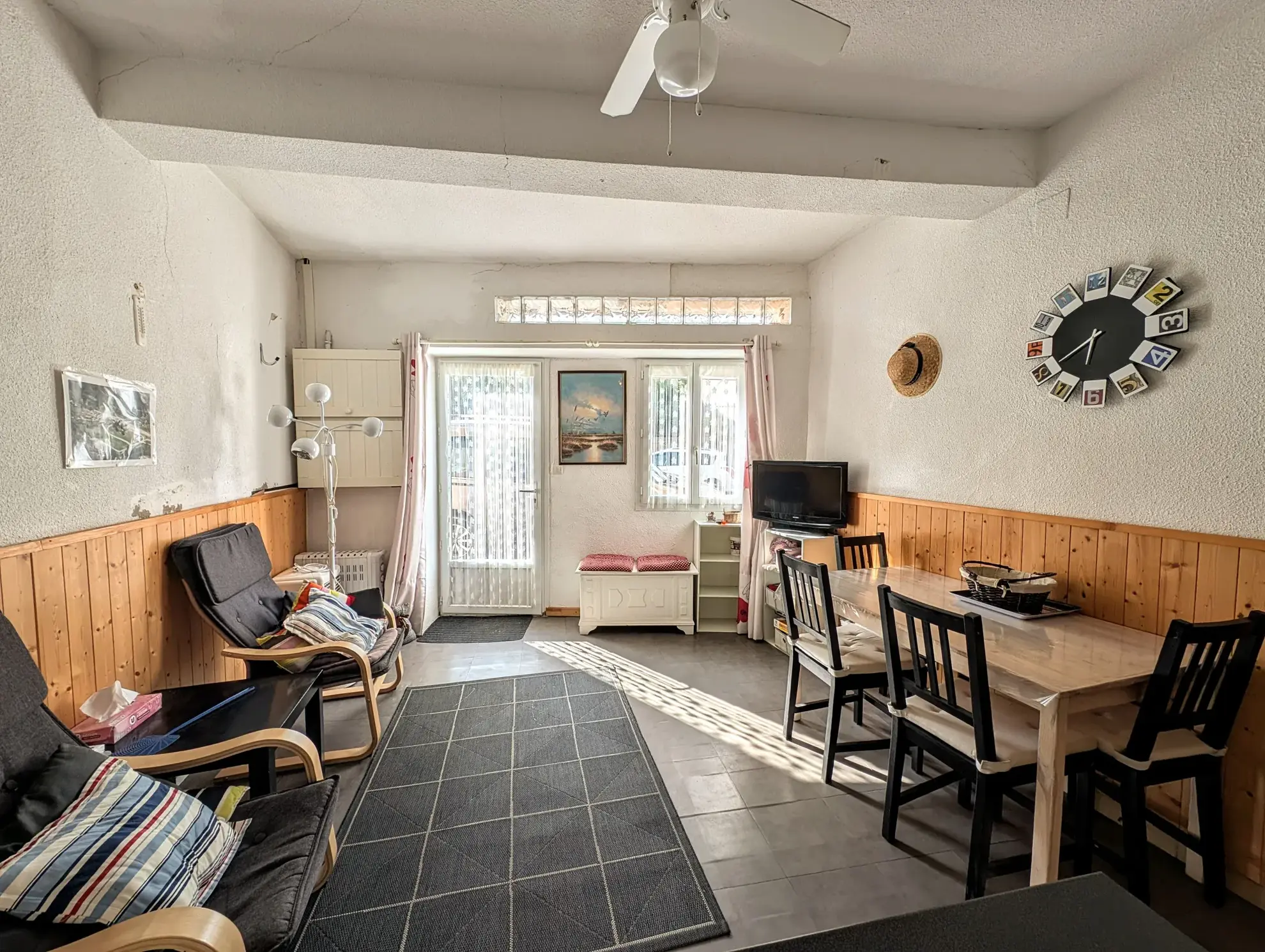 Charmante maison de village rénovée à Ornaisons, proche Narbonne 