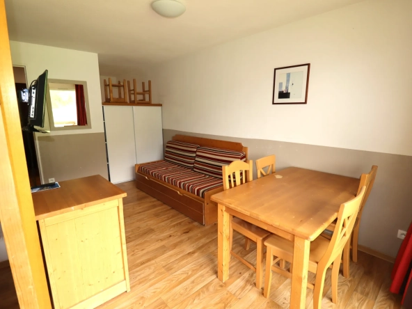 Appartement T2 de 34m² à La Foux d'Allos avec vue montagne et terrasse