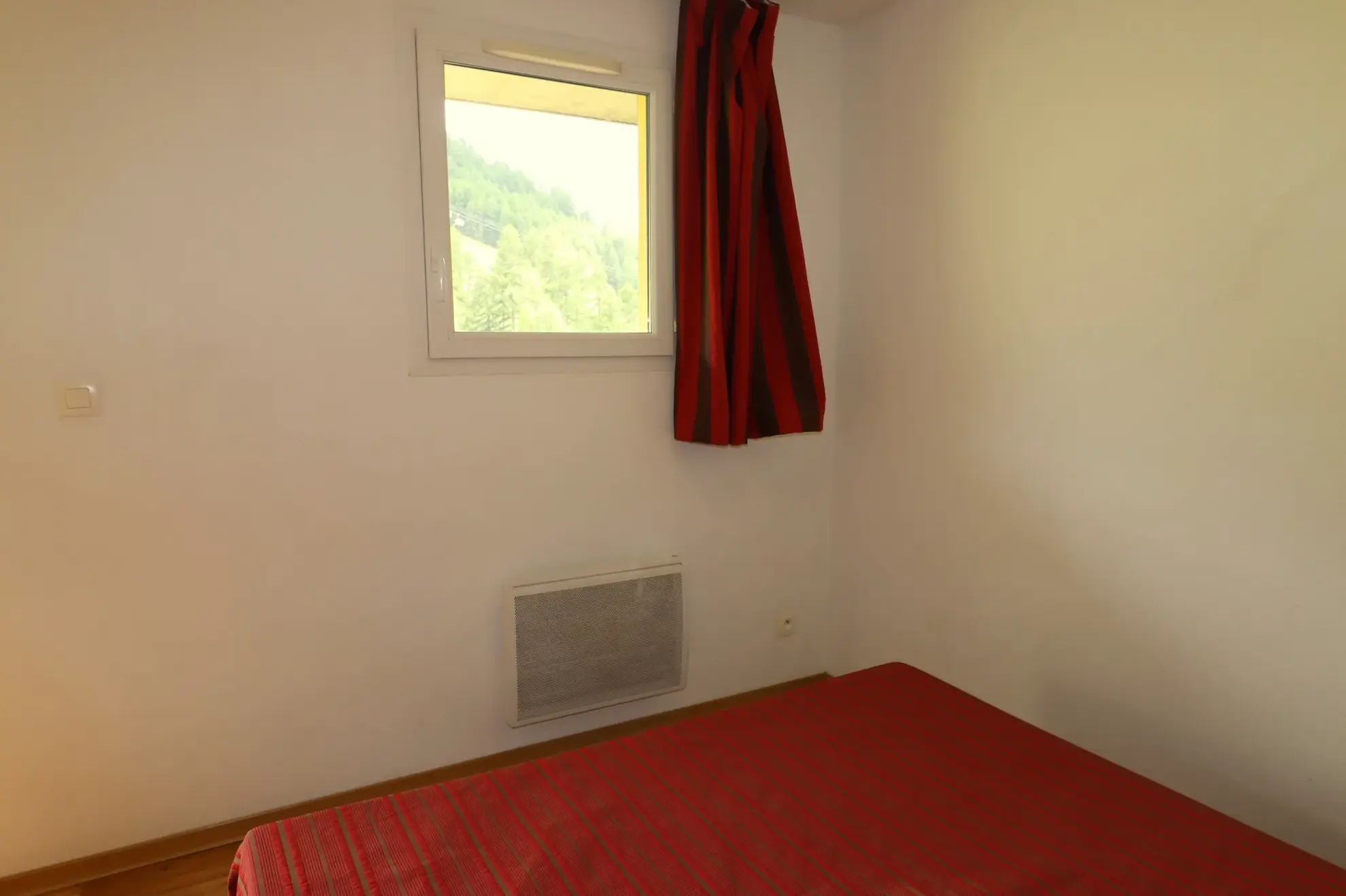 Appartement T2 de 34m² à La Foux d'Allos avec vue montagne et terrasse 