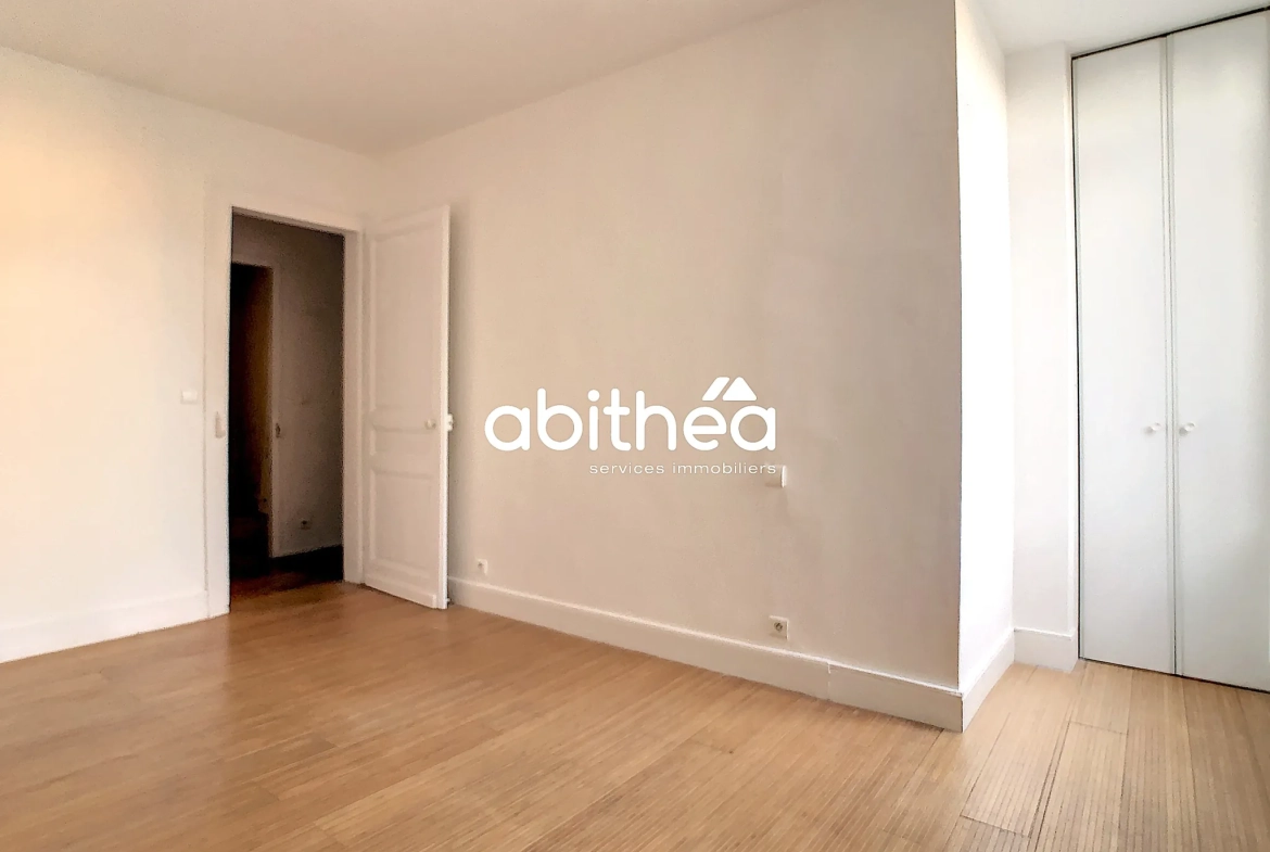 Appartement T4 de charme à Arras dans le quartier Vauban, proximité centre-ville et gare 