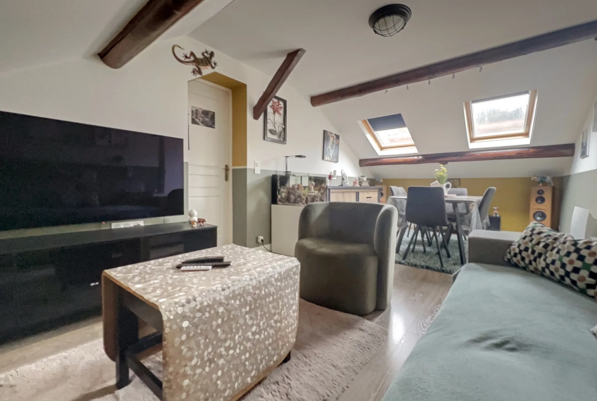 Appartement rénové à Longwy proche gare avec parking et options d'extension 