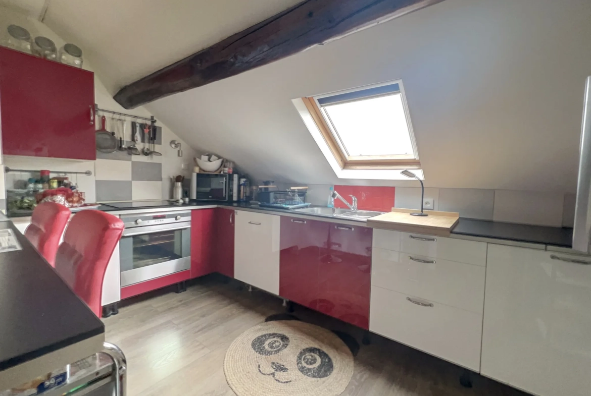 Appartement rénové à Longwy proche gare avec parking et options d'extension 