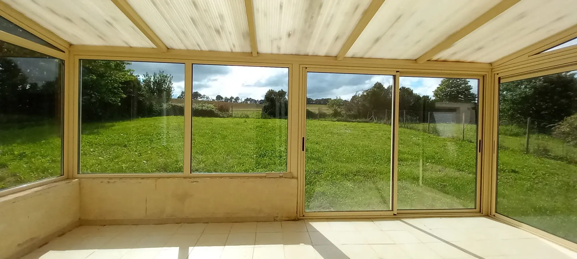 Charmante maison de 98 m² avec vue sur coteaux à Aux-Aussat 
