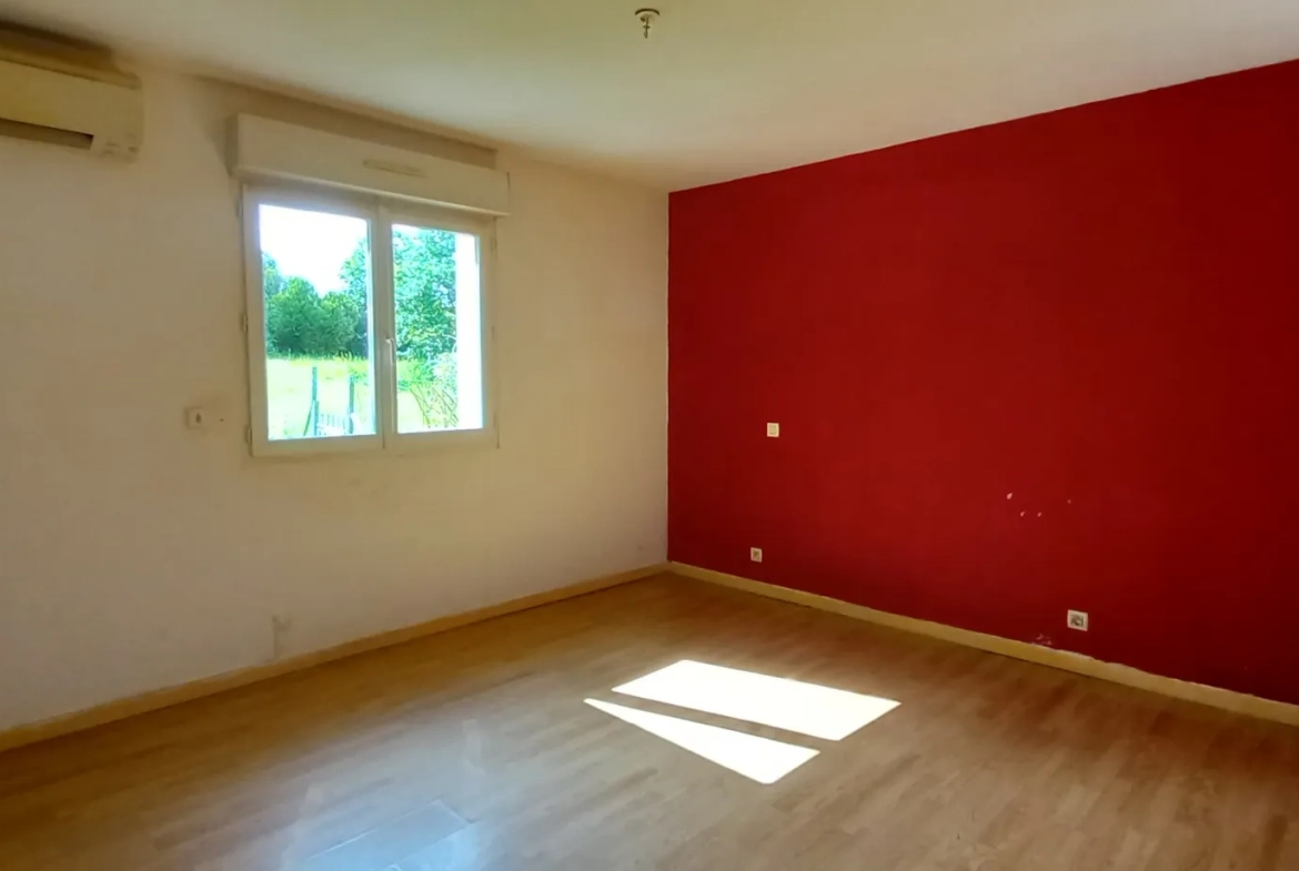 Charmante maison de 98 m² avec vue sur coteaux à Aux-Aussat 