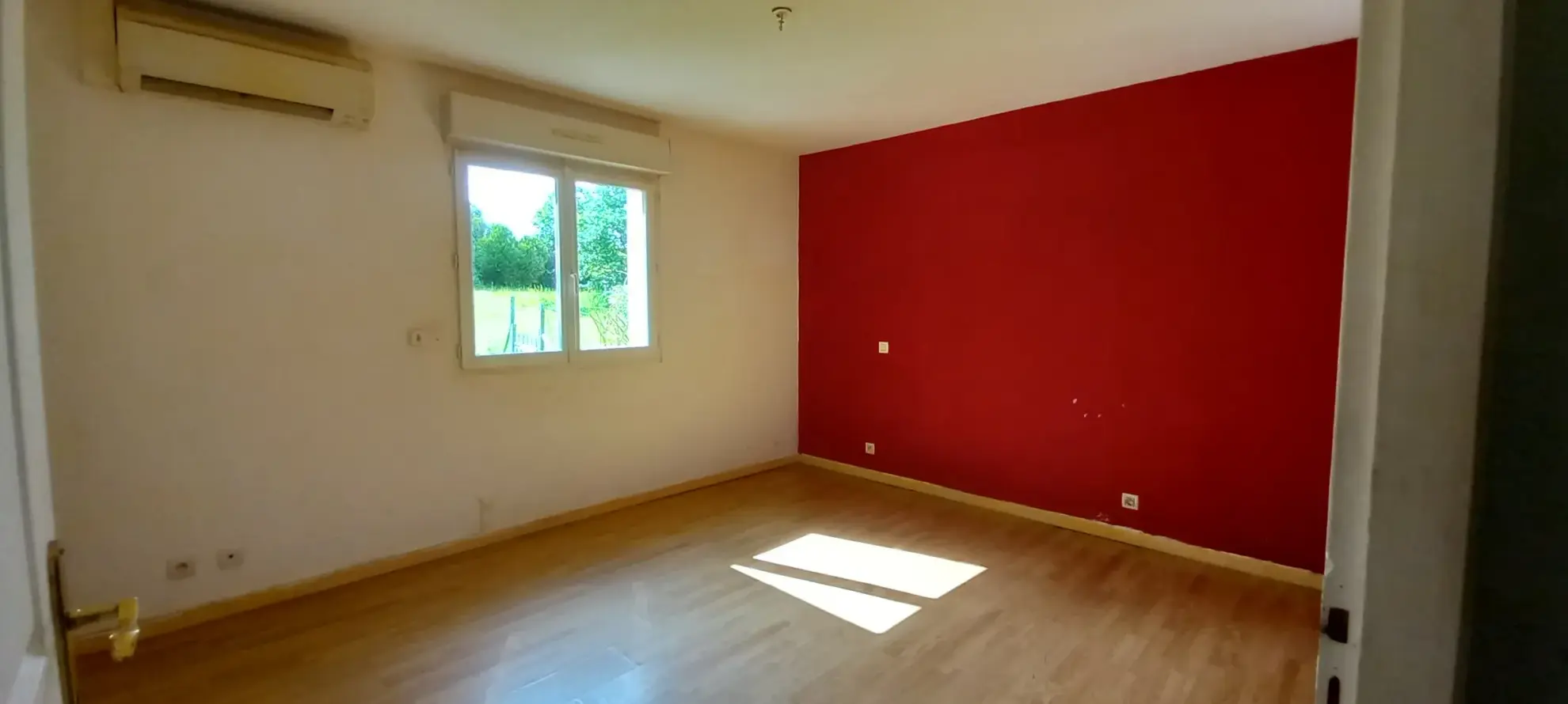 Charmante maison de 98 m² avec vue sur coteaux à Aux-Aussat 