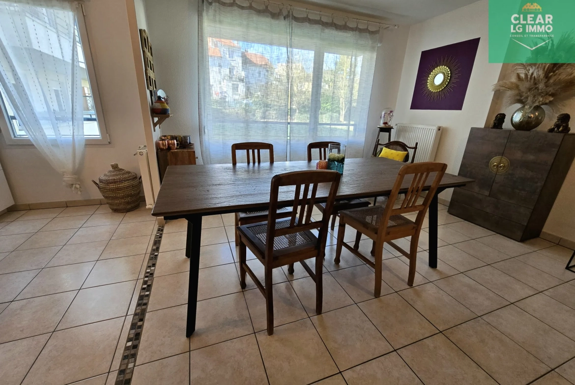 Appartement T2 de 48 m² à Metz Sablon avec parking, calme et vue verdoyante 