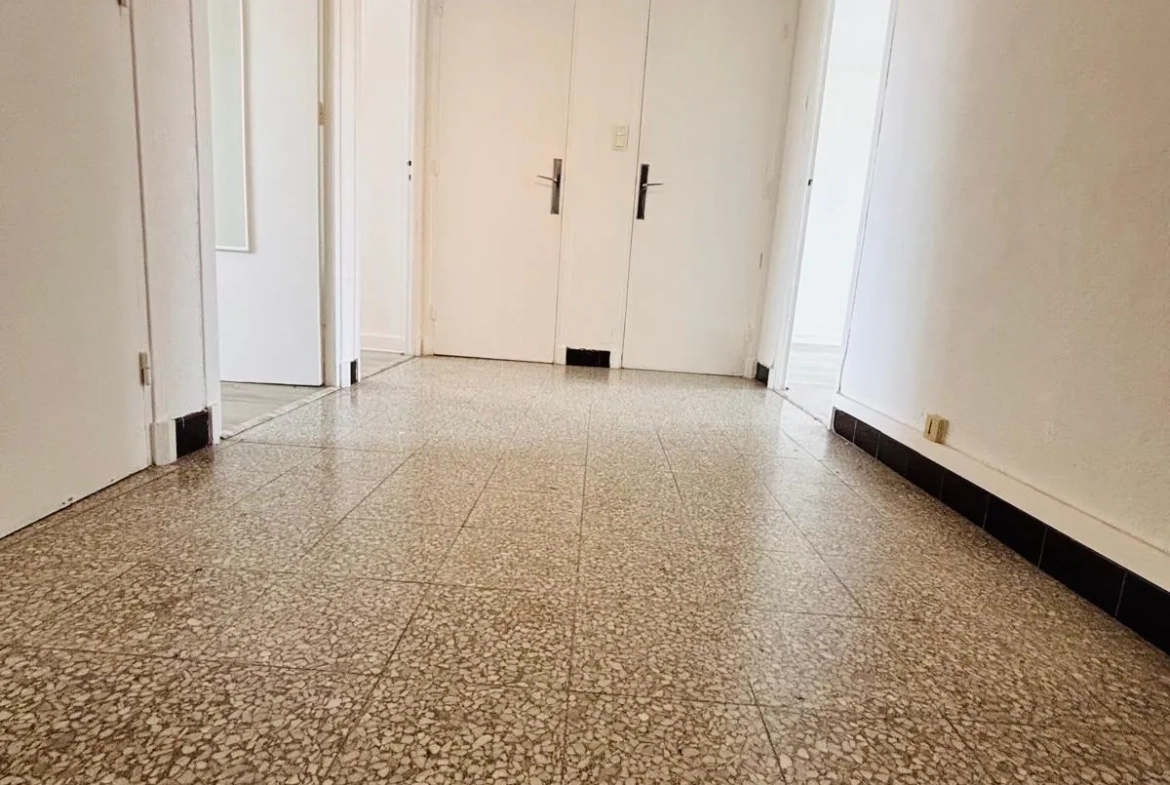 Appartement T2 de 58 m² avec vue panoramique à Grenoble Vallier 