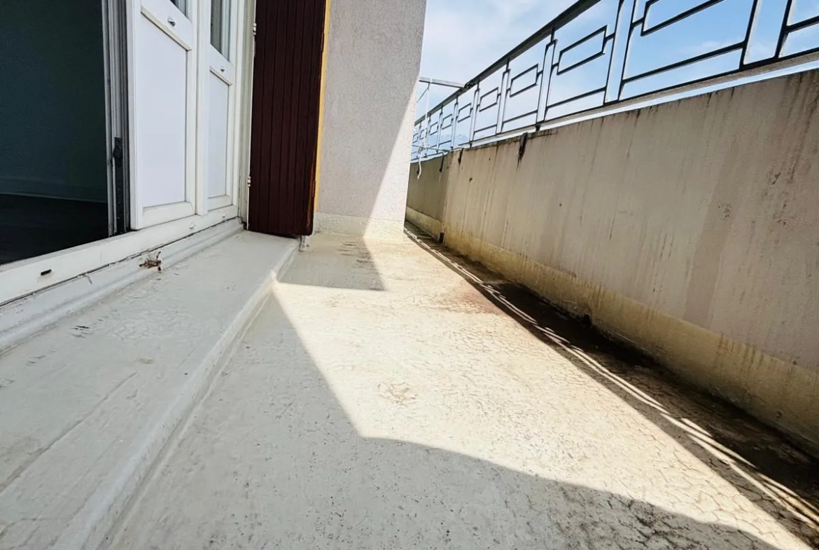 Appartement T2 de 58 m² avec vue panoramique à Grenoble Vallier 