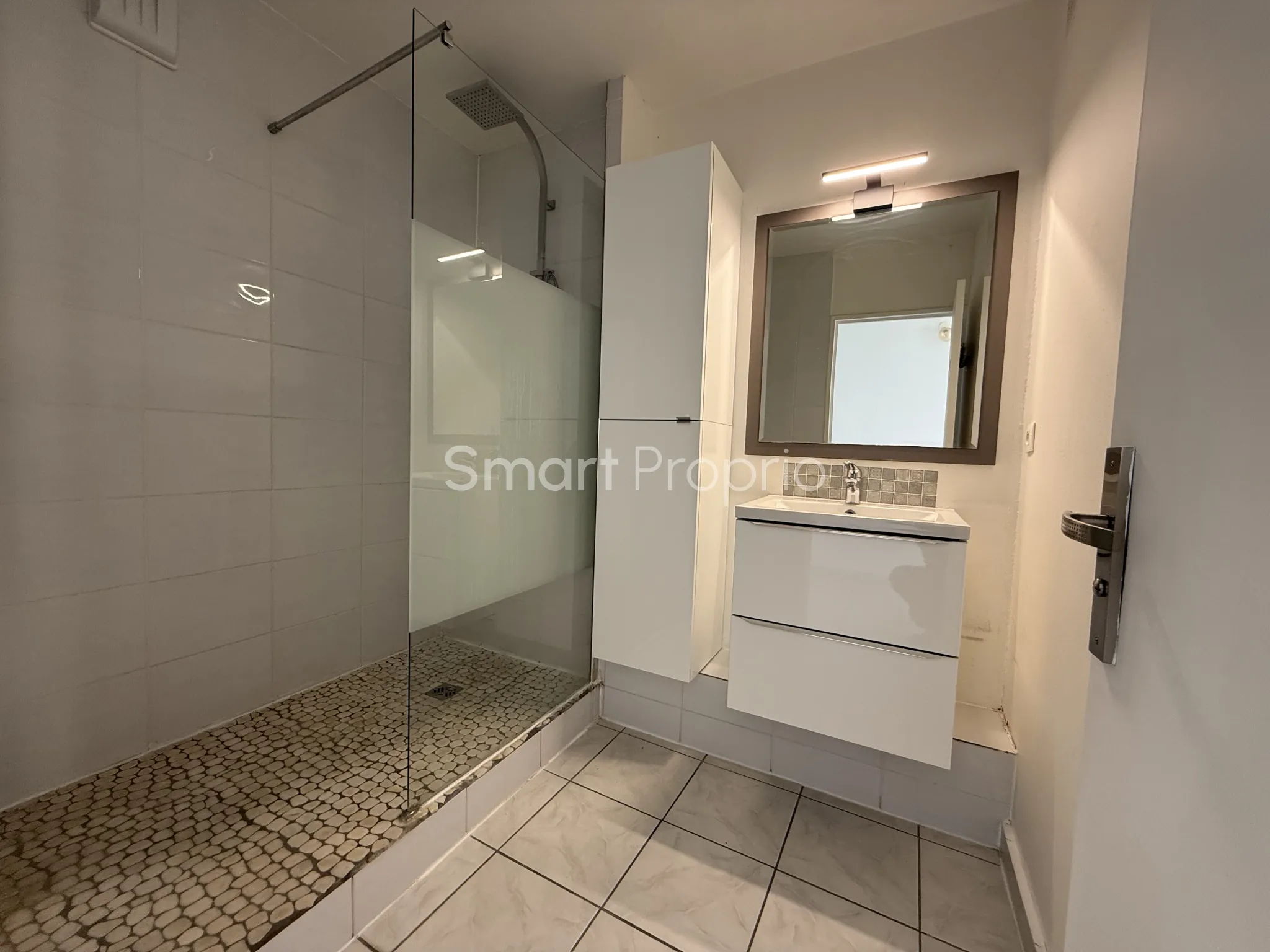 Appartement T2 de 52 m² à Cenon proche Parc Palmer et tramway 